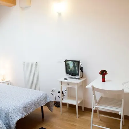 Bed Portavenezia Padova