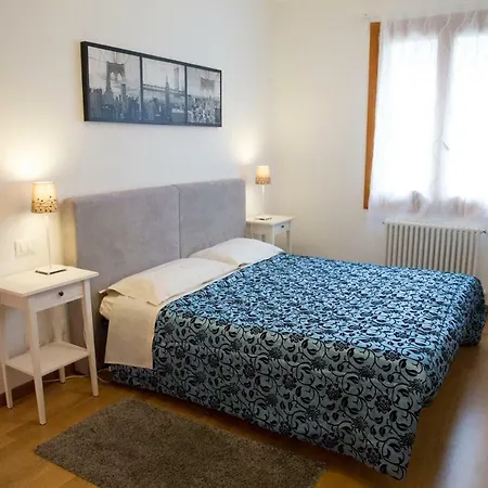 Bed Portavenezia Padova