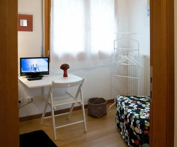 Bed Portavenezia 3* Padova